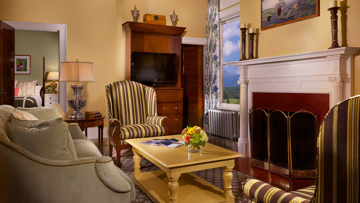Mt Washington Luxury Guest Room