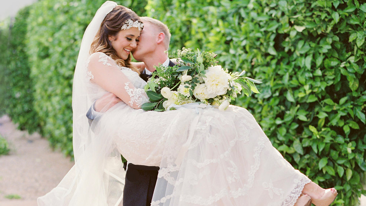 Omni Scottsdale Weddings Bride & Groom