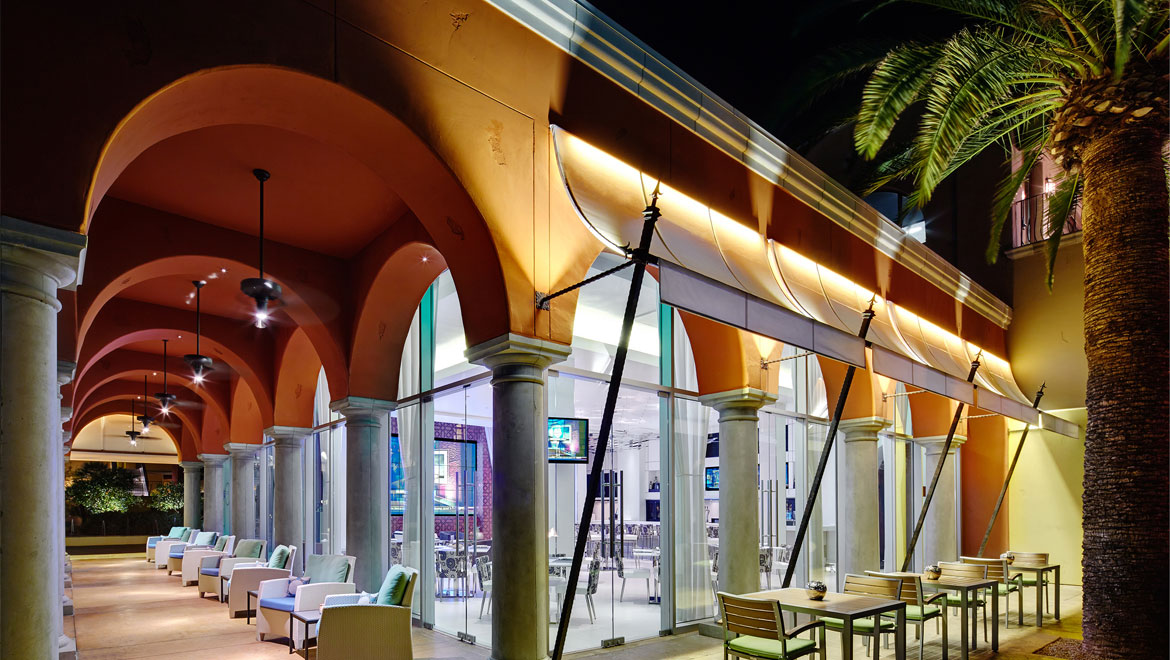 Centro restaurant at Monteluica Resort 