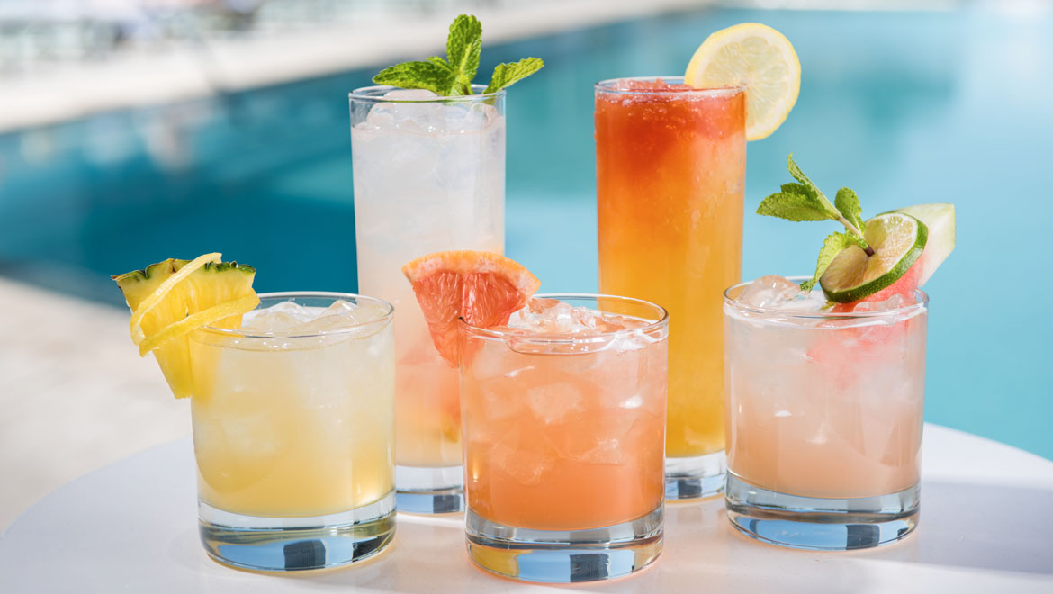 Honey-infused cocktails