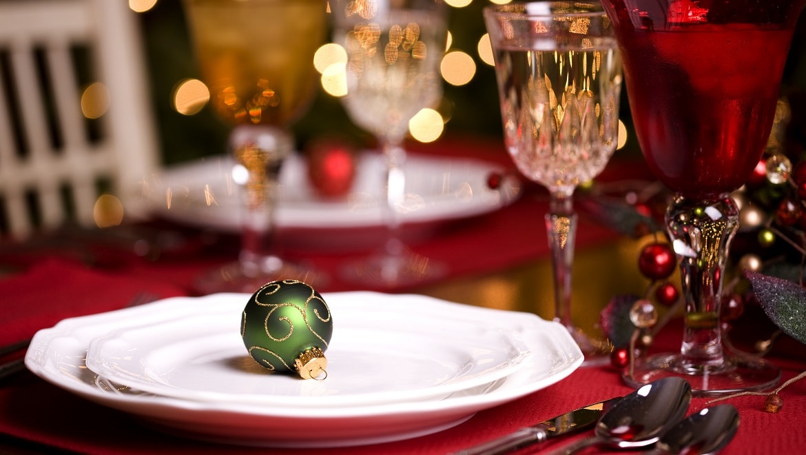 Christmas table setting