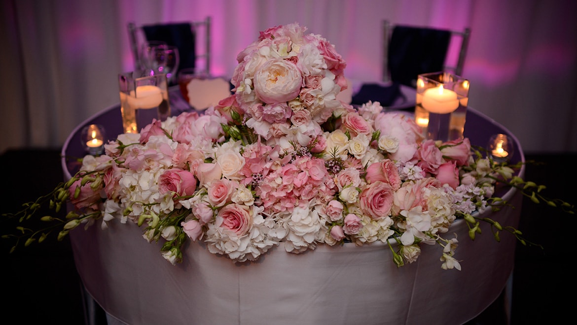 Wedding flower arrangement