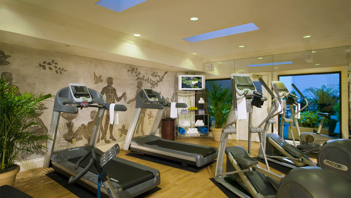 Fitness center at Royal Crescent 