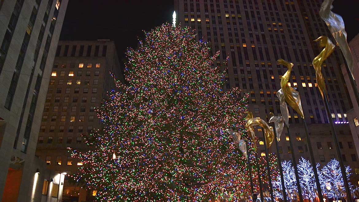 Rockefeller Center Christmas Tree - Omni New York Berkshire Place