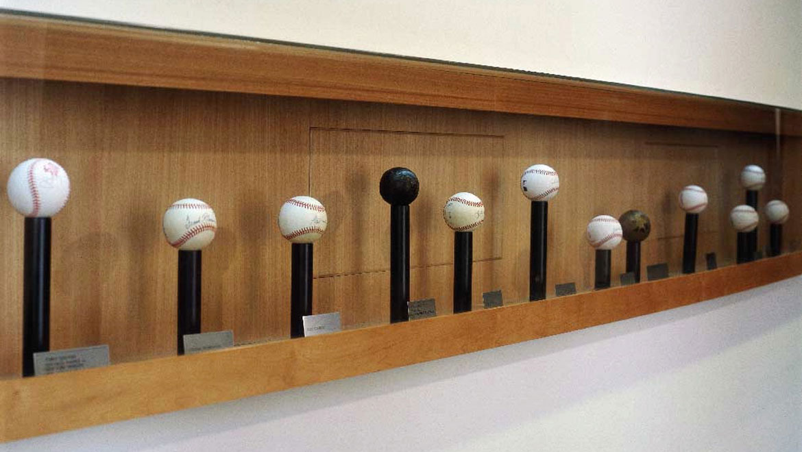 Baseballs with signatures at San Diego Hotel 