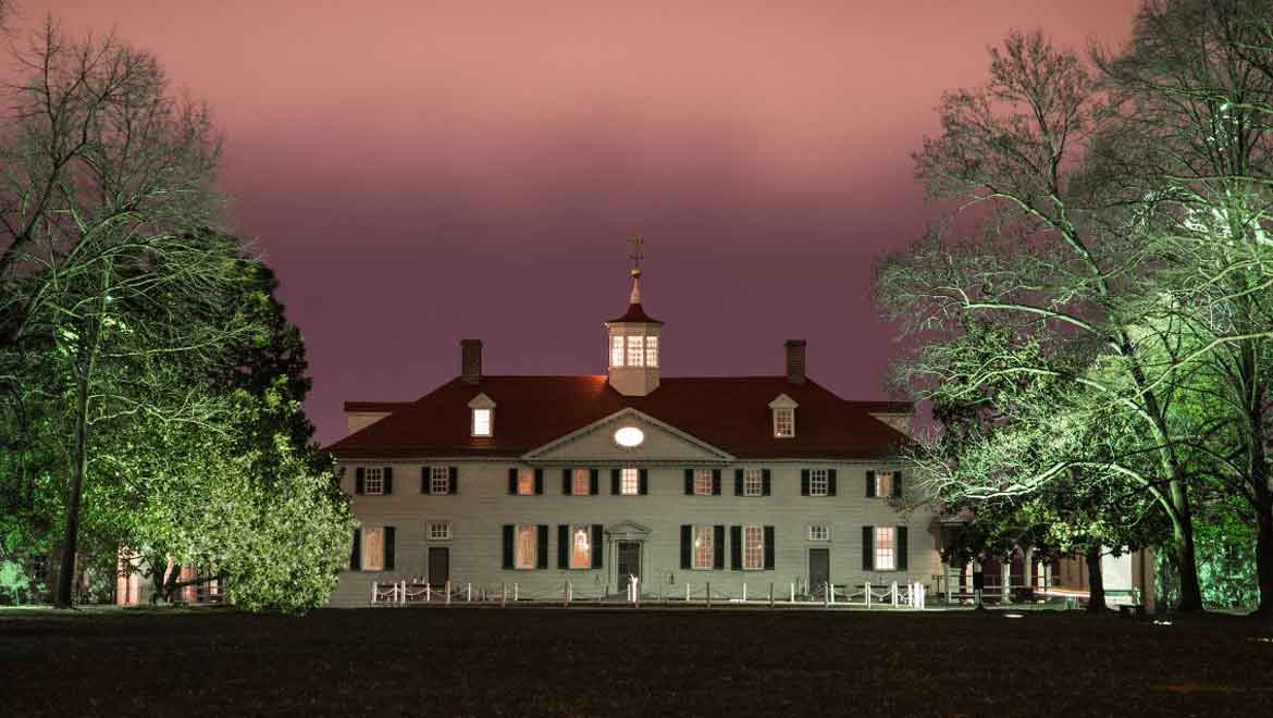 Exterior view of George Wahsington's Mount Vernon